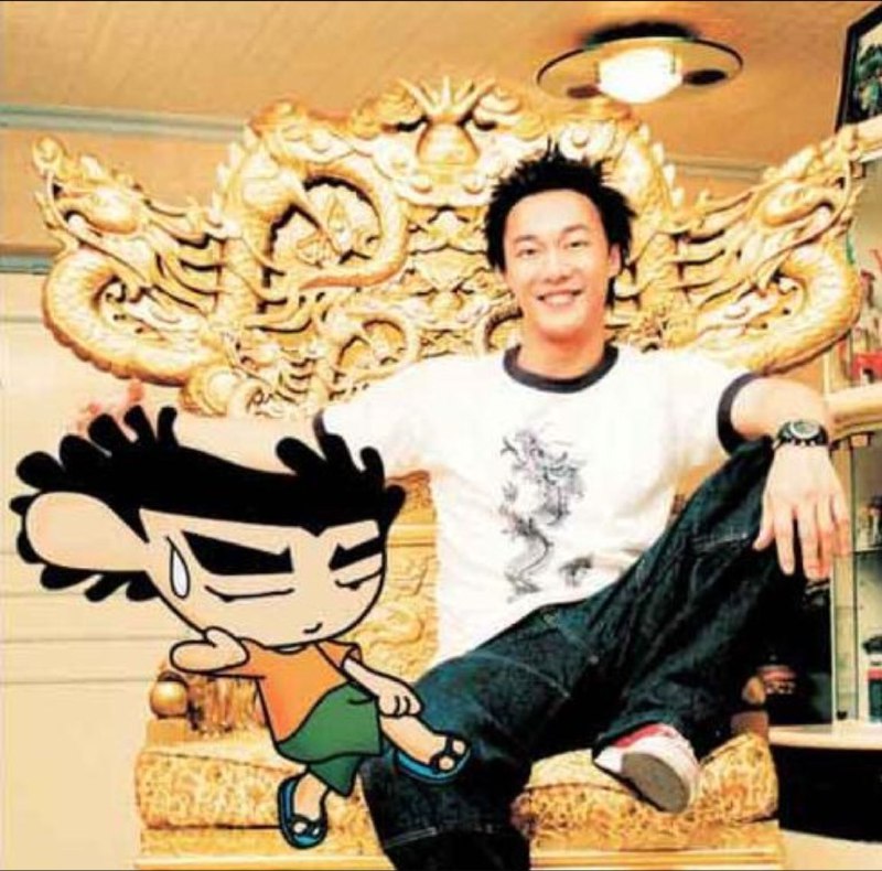 名称：陈奕迅 - 2001年专辑 - 五星级的家   Flac描述：  《五星级的家》是香港歌手陈奕迅及广播剧《五星级的家》角色联合发行的粤语专辑，于2002年6月推出市面，歌曲主要为商业电台叱吒903广播剧《五星级的家》的主题曲及插曲