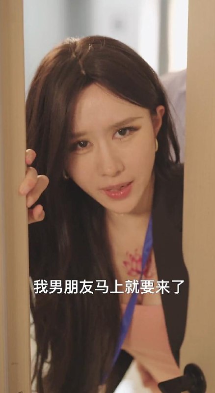 名称：最新擦边短剧：金牌补课师&逆袭课堂&学姐借根&补课日记&身下人&补习老师&学妹的第一课&课后有约（未删减版） 陈梓晴描述：喜欢就存每日更新 | 2026年7月8日抖音快手红果新剧已送达！每天同步更新全网最新短剧，频友第一时间看新剧！夸克：