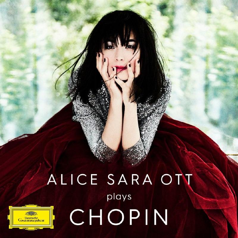 名称：Alice Sara Ott plays Chopin FLAC 44.1kHz 16bit qobuz描述：《Alice Sara Ott plays Chopin》是德国 - 日本钢琴家爱丽丝·纱良·奥特2023年发行的古典专辑，收录46首肖邦作品，含《24首前奏曲》《圆舞曲》等经典曲目 