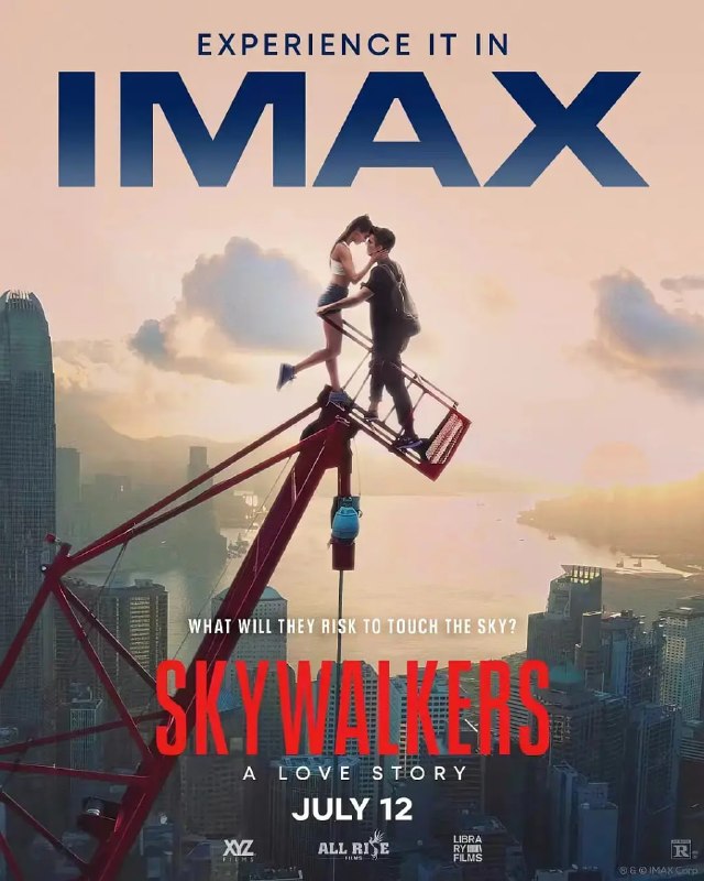 名称：行走天际：极限爱情故事 Skywalkers：A Love Story (2024)描述：两个现实生活中的冒险家非法攀登世界上最高的建筑之一表演杂技特技，考验他们的爱和信任的极限