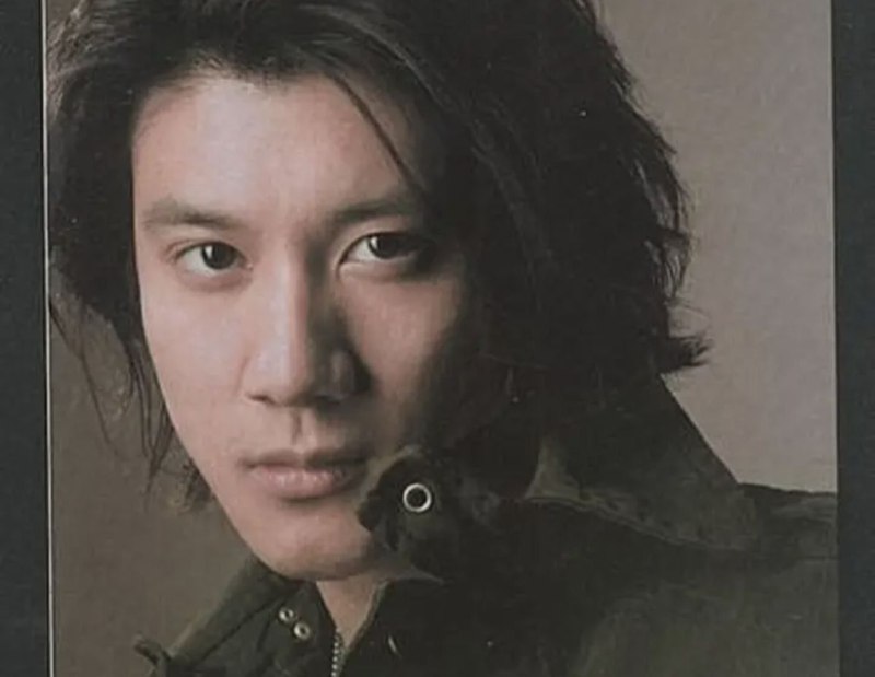 名称：王力宏 - 2003专辑 - 不可思议   Flac描述：率先主打歌乃活力之作“i m lovin it”（中译“我就喜欢”），此曲乃一全球快餐连锁店的新一辑广告歌