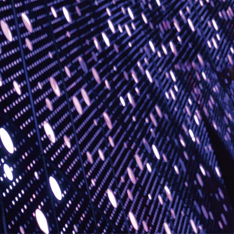 名称：龙胆紫 - W.T.F (FLAC) qobuz描述：《W.T.F》是龙胆紫（PurpleSoul）2013年5月5日发行的首张录音室专辑，由贾伟、杰子、冯笑三位成员打造，是中文地下说唱的划时代经典