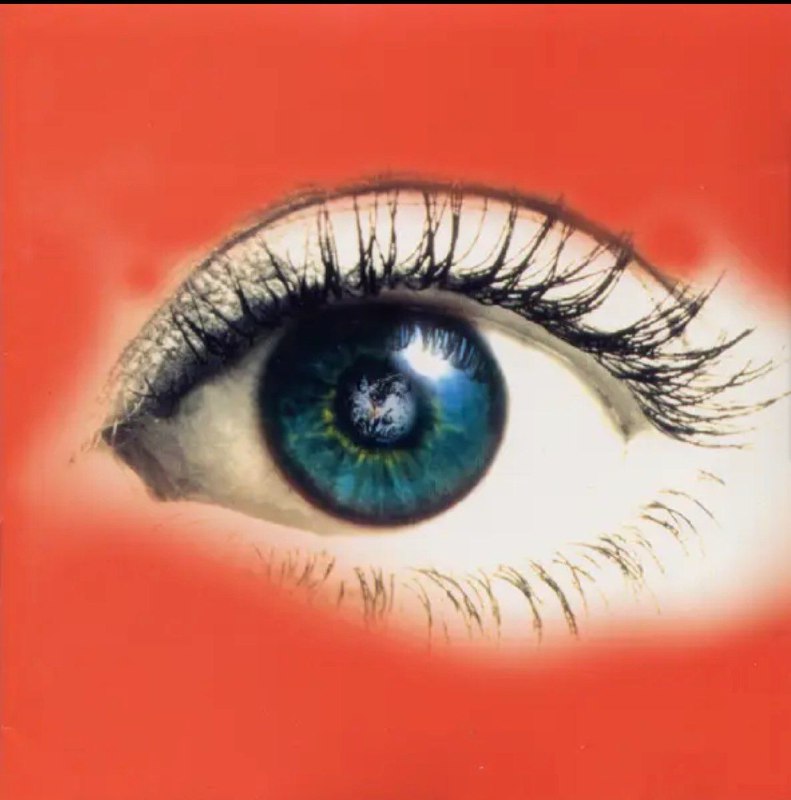 名称：李贞贤 - 이정현 - Let's Go To My Star (1999) FLAC 描述：《Let's go to My Star》是演而优则唱的韩国天后李贞贤19岁发行的首张大碟，由Yedang金牌制作人崔俊荣操刀，全碟概念性极强，融合古典、现代、科技、神话、说唱、中东、迷幻、恐怖、电子、等各种元素，是李贞贤最具代表性的一专