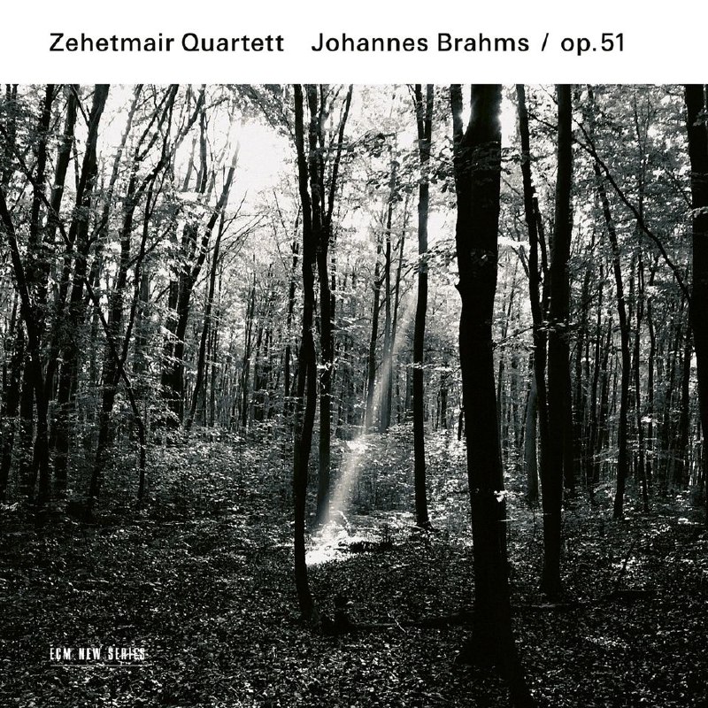 名称：Brahms - String Quartets Op. 51 Nos. 1 & 2 - Zehetmair Quartett (2025) FLAC 24bit 96kHz qobuz描述： 勃拉姆斯《F大调第一弦乐四重奏》（Op.51 No.1）与《A小调第二弦乐四重奏》（Op.51 No.2），是其成熟时期室内乐代表作，兼具古典结构严谨性与浪漫主义情感深度，旋律厚重且织体丰富