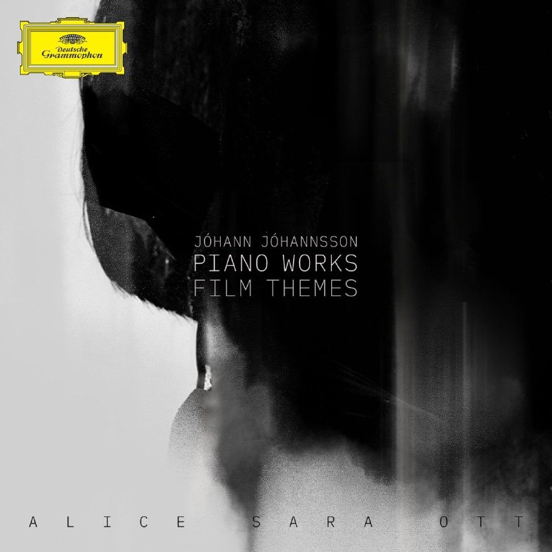 名称：Alice Sara Ott-Jóhann Jóhannsson_ Piano Works – Film Themes - 2025 FLAC 192kHz 24bit qobuz描述：这是钢琴家Alice Sara Ott 2025年全新专辑，以钢琴重绎冰岛配乐大师 Jóhann Jóhannsson 的电影原声：从《万物理论》的温柔旋律，到《Free the Mind》的空灵氛围感，将电影里的情绪褶皱，凝在琴键的呼吸里