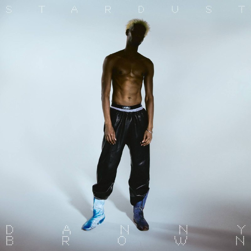 名称：Danny Brown - Stardust (Hi-Res)(2025) - FLAC 已刮削描述： • 个人转折：专辑在 Danny Brown 的生命中标志着一个转折点——他在戒酒/戒瘾状态下创作，带有“重生”、“清醒”与“重新爱自己”的主题